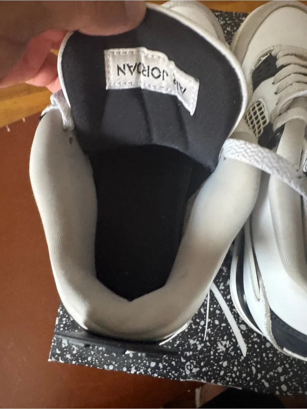 Air Jordan 4 Retro 